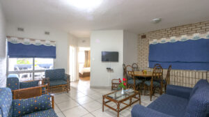 1 Bedrooms lounge at Pearly Shells Scottburgh