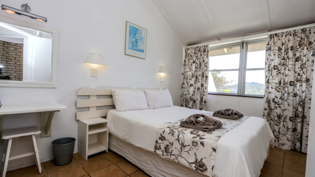2 bedoroom 1st bedroom at Pearly Shells Scottburgh
