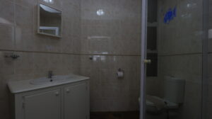 3 bedrooms bathrooms at Pearly Shells Scottburgh